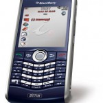 In esclusiva per Tim il BlackBerry Pear 8120